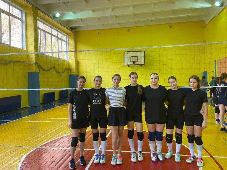 «Волейболистки Школы 154 — лучшие в районе! Итоги финального этапа 31 октября»